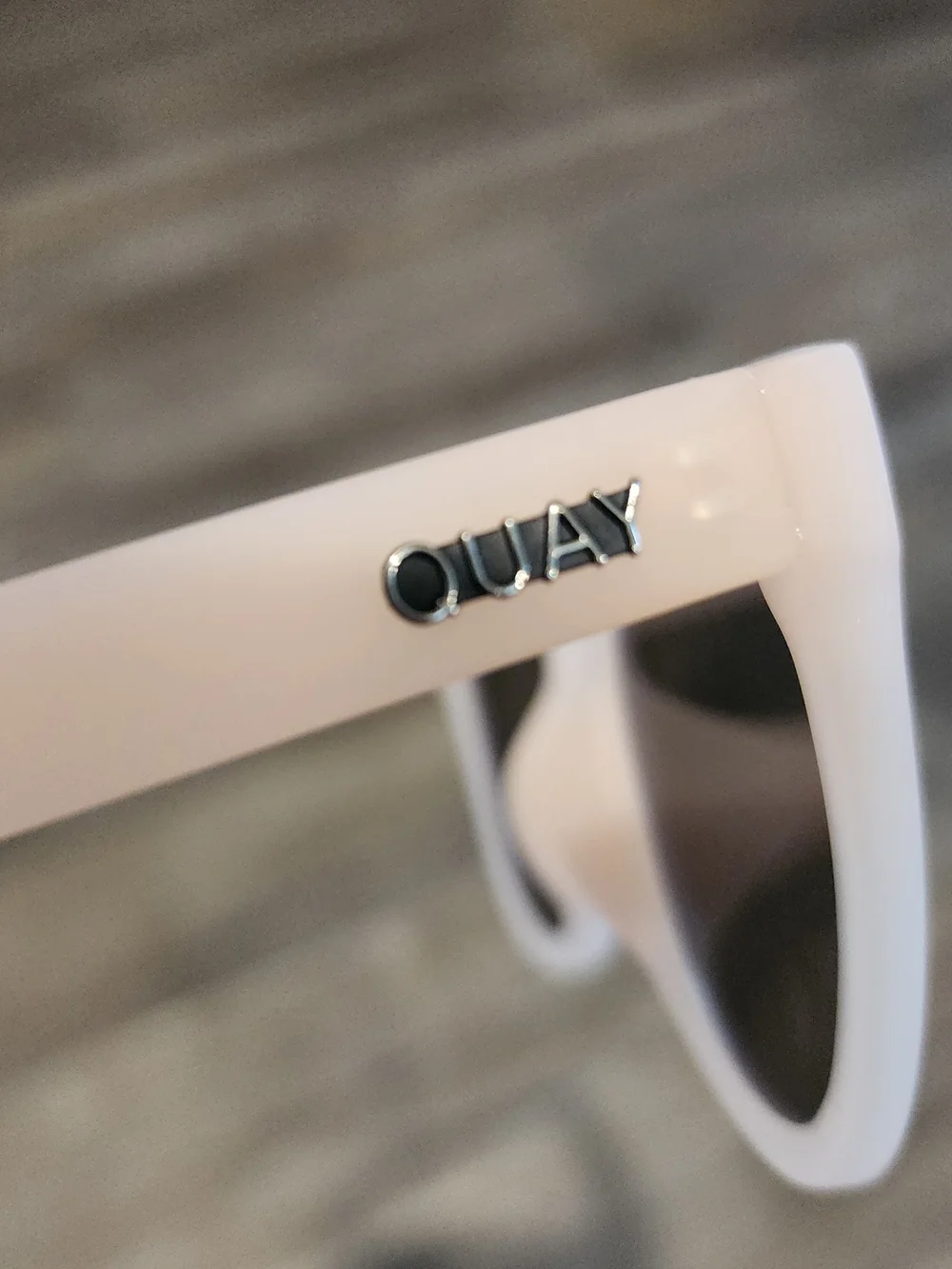 Quay Australia Blush Round Sunglasses